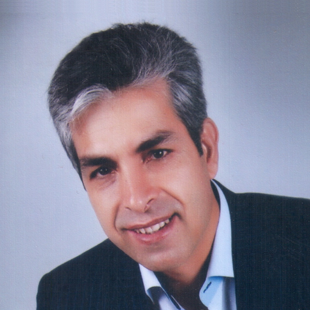  صادق فدایی